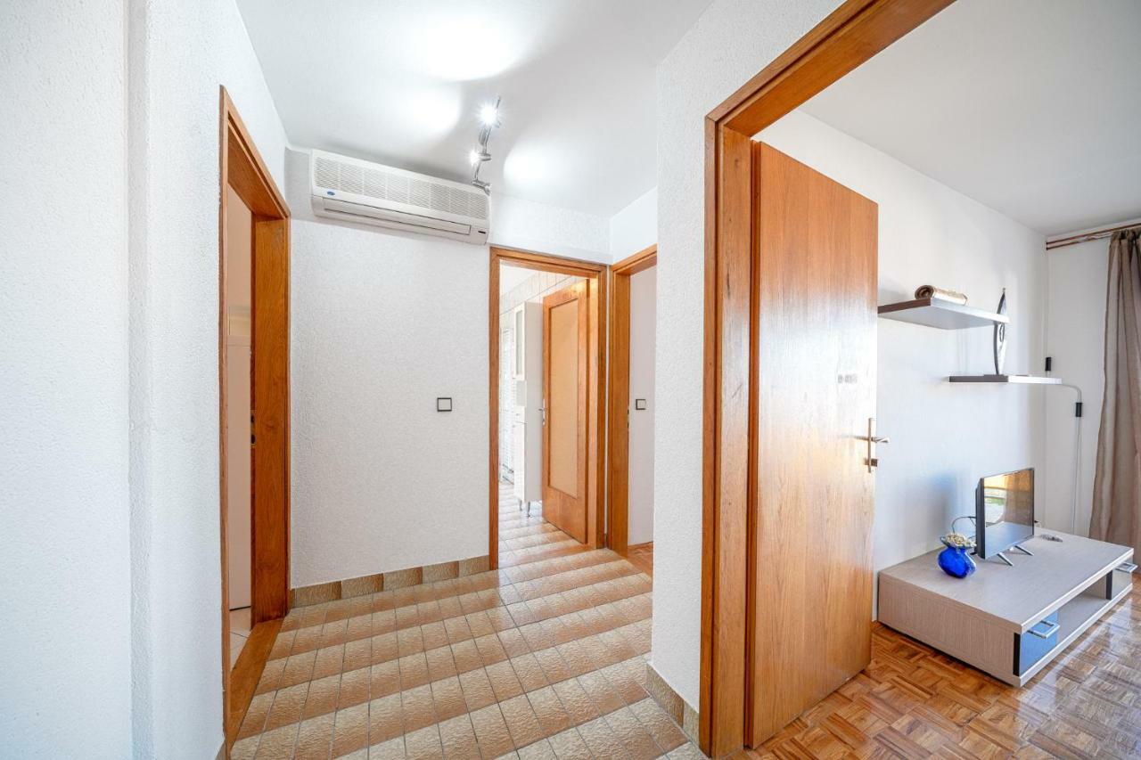 Apartmani Pataca โวดีเซ ภายนอก รูปภาพ
