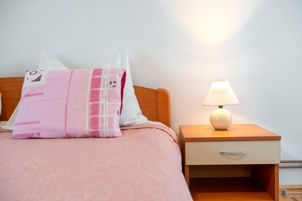 Apartmani Pataca โวดีเซ ภายนอก รูปภาพ