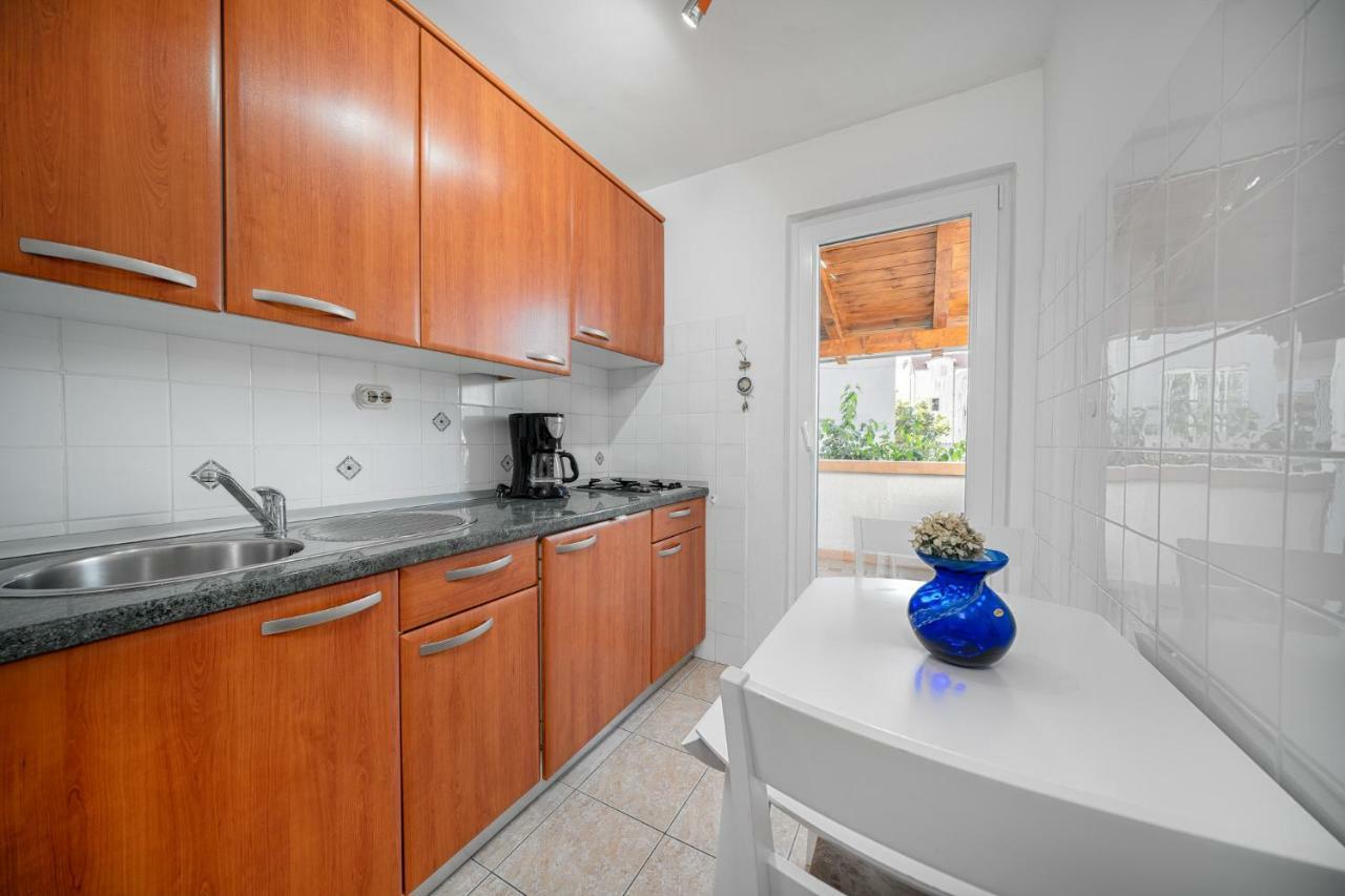 Apartmani Pataca โวดีเซ ภายนอก รูปภาพ