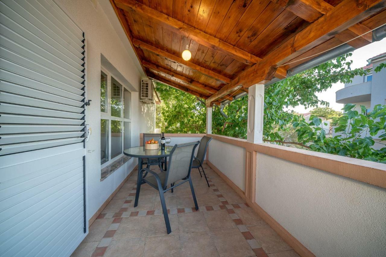 Apartmani Pataca โวดีเซ ภายนอก รูปภาพ