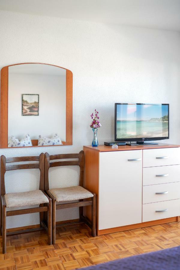 Apartmani Pataca โวดีเซ ภายนอก รูปภาพ