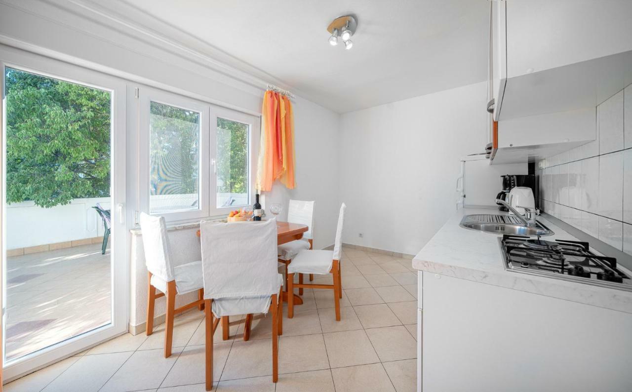 Apartmani Pataca โวดีเซ ภายนอก รูปภาพ